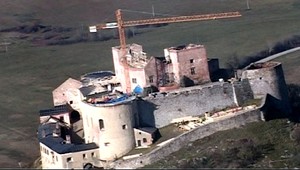 EXKLUZÍVNE. Letecký pohľad na zničenú Krásnu Hôrku