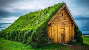 Domy so zelenou strechou: Pozrite si tie najkrajšie