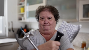 Romantika 21. storočia: Najprv Danke podpálil hrad v online hre, potom ju k sebe zavolal!