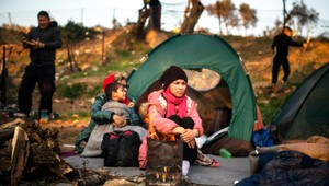 Utečenci vo Švajčiarsku prichádzajú o úspory, musia ich odovzdať štátu