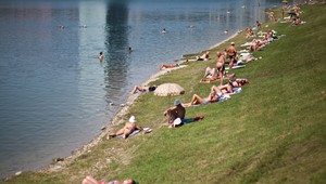 Hygienici zakázali kúpanie sa na Kuchajde, voda je znečistená