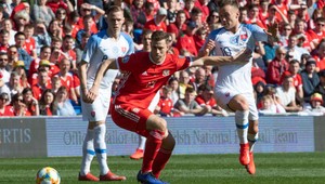 Slováci v Cardiffe podľahli Walesanom gólom z úvodu stretnutia
