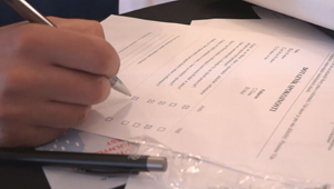 160-tisíc ľudí stále bez práce: Firmy márne hľadajú zamestnancov