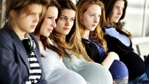 Ôsmačka (14) otehotnela. Priateľovi (18) hrozí väzenie