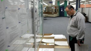 V Amerike pribúdajú nezamestnaní...