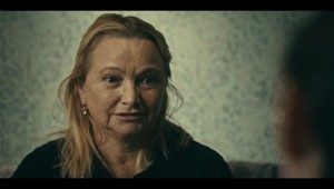 Veľkolepé finále filmovej série NEUER: Anka Šišková exceluje v úlohe trúchliacej matky