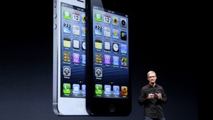 A je to tu! Apple predstavil nový iPhone 5
