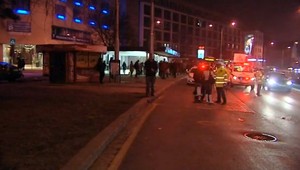 Muž (†41) prebiehal na Staromestskej cez cestu, zrazilo ho auto