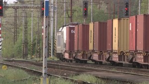 Tragédia na železnici: Muž vpochodoval vlaku priamo do koľaje