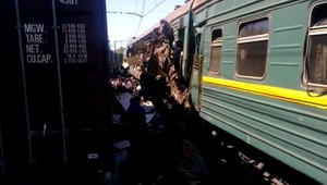 Zrážka vlakov má už deväť obetí!