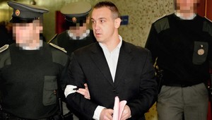 Súd vydal zatykač na Róberta Okoličányho a Jozefa Leška