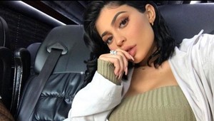 Celebritné krásky ho milujú a čo vy? Jeden z najsexi módnych trendov je späť