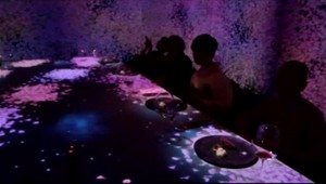 V Tokiu si na reštauráciu počkáte mesiace. Servírujú umenie