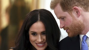 Neuveríte, KTO stojí za odchodom Harryho a Meghan z Británie