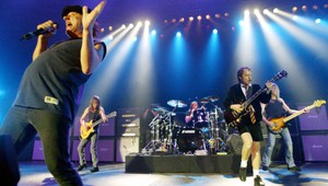 Bubenník AC/DC sa priznal k vyhrážkam smrťou