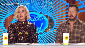 Na American Idol došlo k úniku plynu: Pred kamerami sa zrútila Katy Perry