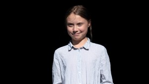 Trénera vyhodili za vulgárnu kritiku aktivistky Thunbergovej