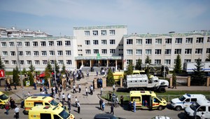 Streľba v škole v Kazani si vyžiadala najmenej jedenásť mŕtvych. Obeťami sú študenti a učiteľka
