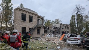 994. deň na Ukrajine: Po ruských raketových útokoch sa v Kyjeve ozvali výbuchy