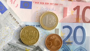 KALKULAČKA: Vypočítajte si, koľko z hrubej mzdy dostanete v čistom