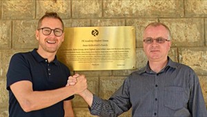 Slovák vybudoval v Keni internát, ktorý chráni dievčatá pred sexuálnymi útokmi