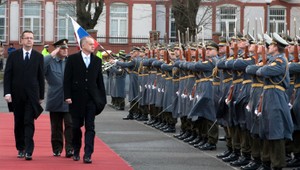 Kiska: obrana nemôže byť ako kabát, ktorý si dáme iba vtedy, keď je zima