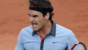 Federer zdolal Mathieua a postúpil do osemfinále, čaká ho Haas