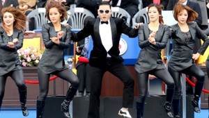 Gangnam style videli dve miliardy ľudí, Psy je rekordman