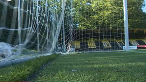 Nebezpečné preliezky či futbalové bránky ohrozujú deti. Tragédie na ihriskách vyvolávajú obavy