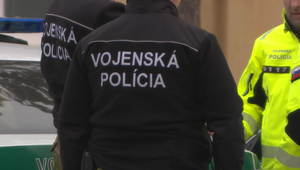 Polícia vyšetruje explóziu vo vojenskom priestore ako všeobecné ohrozenie