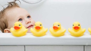 Starostlivosť o pokožku: Je alebo nie je potrebné kúpať dieťa každý deň?