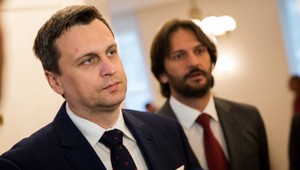 Štvrtá parlamentná schôdza s Dankom, schudol niekoľko kíl