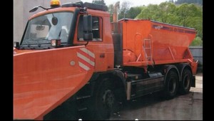 Sneh nie je! Načo im je ukradnutý posýpač?