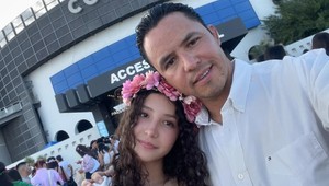 V Mexiku zomrela po zväčšení pŕs len 14-ročná Paloma . Otec to zistili až na pohrebe