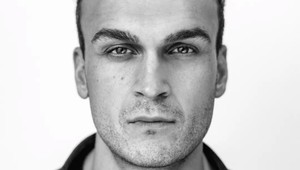 Dámy, z TÝCHTO záberov vám bude HORÚCO: Herec Jakub Kuka predviedol svoje svaly!