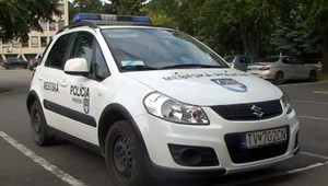 Policajné auto zrazilo v Trebišove cyklistku