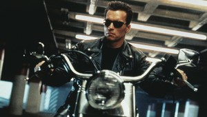 Terminátor v perfektnej forme zhrešil! Arnold, čo to ješ?!