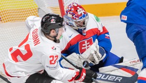 V Rige to vyzeralo na senzáciu, Kanada rozhodla až v ôsmej sérii nájazdov