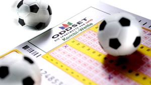 Muži predávali na internete výherné tipy, oklamaní prišli o desaťtisíce eur