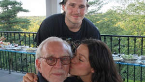 Brooklynov svokor prehovoril o rodinnej dráme s Beckhamovcami! TOTO je jeho odkaz!