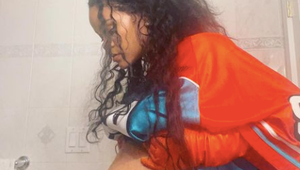 Rihanna je pripravená priviesť dieťa na svet! Bude to domáci pôrod do bazéniku!