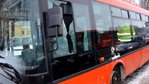 Od piatka večera to na cestách vyzerá na poriadny chaos. Viete, ktorým cestám sa vyhnúť?