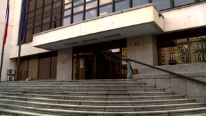 Protikorupčná policajná razia na ministerstvách vnútra a obrany