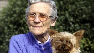 Karta sa obrátila. Životná úroveň dôchodcov sa zmrazí...