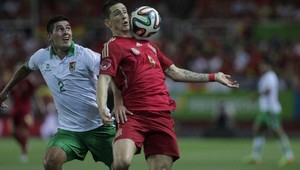 Fernando si obul drevené kopačky! Torres a jeho čertovsky uletený lob...