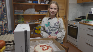 Darované Vianoce TV JOJ: Jej rodina prišla o domov. Darca vrátil malej cukrárke Laure dôvod na radosť