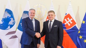 Premiér: Vláda víta odporúčania OECD, môže ich prenášať do svojich politík