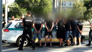 Bitka pred hádzanárskym duelom. Maďari útočili na Slovákov