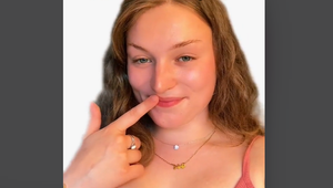 Neodolala sexy virálnym šatám z internetu: Kam bude TOTO nosiť?