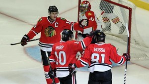 Highlighty NHL: Góly Hossu a Handzuša, asistencia Kopeckého